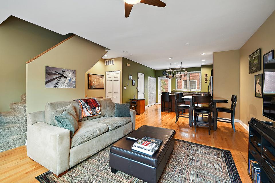  2803 N Wolcott Ave #I, Chicago, IL 60657 photo 9