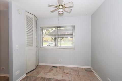 1534 Chippewa Trl, Wheeling, IL 60090 photo 9