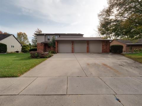 5 Pendleton Way, Bloomington, IL 61704 photo 2