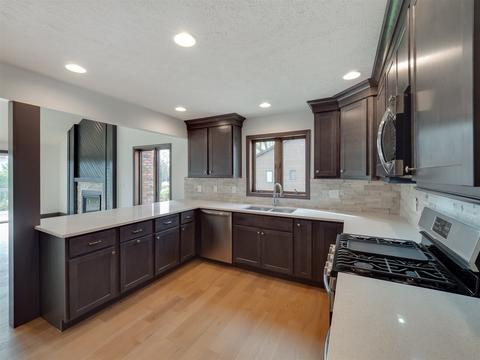 5 Pendleton Way, Bloomington, IL 61704 photo 11
