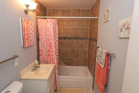 2502 Algonquin Rd #13, Rolling Meadows, IL 60008 photo 17