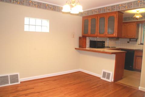 1687 Spruce Ave, Des Plaines, IL 60018 photo 5