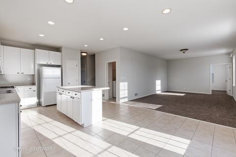3091 Wickenden Ave, Elgin, IL 60124 photo 3