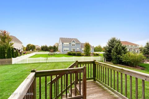 3091 Wickenden Ave, Elgin, IL 60124 photo 9
