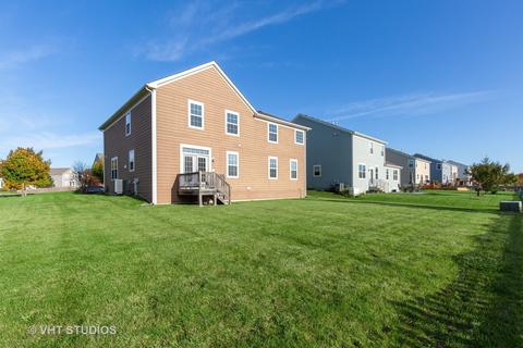 3091 Wickenden Ave, Elgin, IL 60124 photo 8