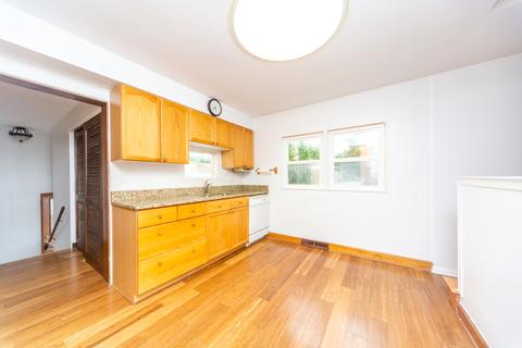 7612 W Gregory St, Chicago, IL 60656 photo 6