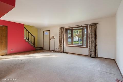 820 W Appletree Ln, Bartlett, IL 60103 photo 4