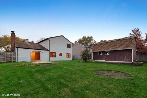 820 W Appletree Ln, Bartlett, IL 60103 photo 17