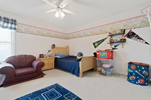 2040 Eldorado Dr, Geneva, IL 60134 photo 16