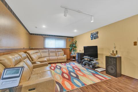 1112 E 152nd St, Dolton, IL 60419 photo 27