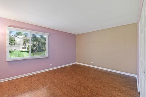 4433 Westbridge Ct, Hoffman Estates, IL 60192 photo 14