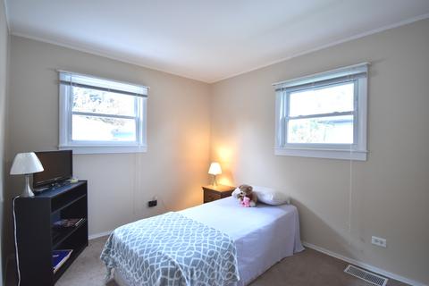 591 Audrey Ln, Wheeling, IL 60090 photo 12