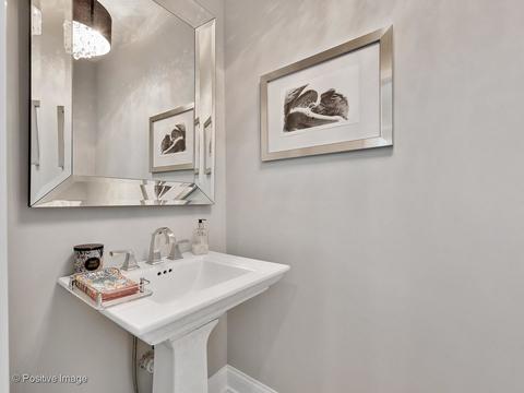 325 E Liberty Dr, Wheaton, IL 60187 photo 16