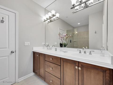 325 E Liberty Dr, Wheaton, IL 60187 photo 18