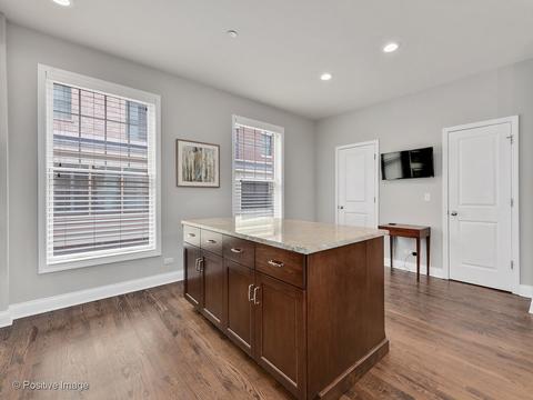 325 E Liberty Dr, Wheaton, IL 60187 photo 13