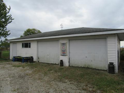 1055 E 2300 North Rd, Danforth, IL 60930 photo 34