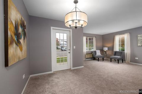1435 Mcclure Rd, Aurora, IL 60505 photo 6