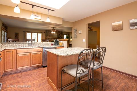 803 Surrey Ln, Algonquin, IL 60102 photo 25