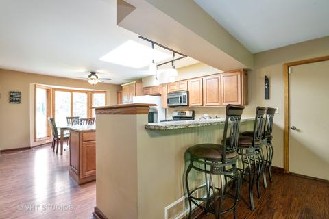 803 Surrey Ln, Algonquin, IL 60102 photo 7