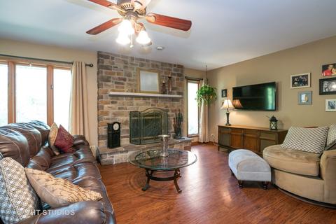 803 Surrey Ln, Algonquin, IL 60102 photo 5