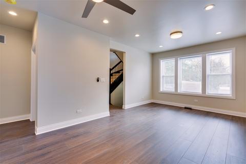 1280 E 83rd St, Chicago, IL 60619 photo 3