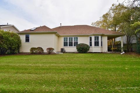 760 Red Barn Ln, Elgin, IL 60123 photo 3