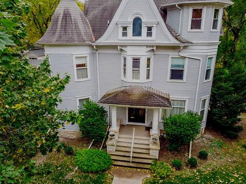 419 W Main St, Morris, IL 60450 photo 2