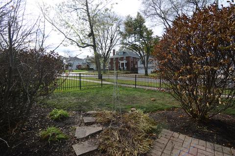 403 Evergreen St, Wheaton, IL 60187 photo 32