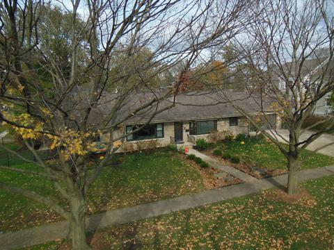 403 Evergreen St, Wheaton, IL 60187 photo 1