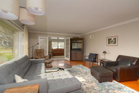 403 Evergreen St, Wheaton, IL 60187 photo 5