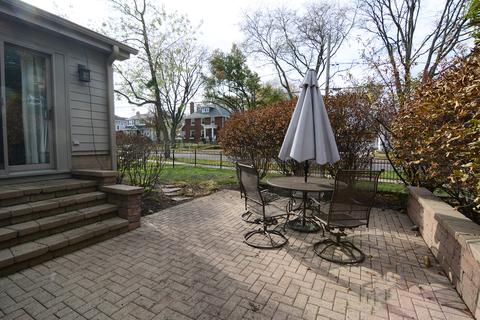 403 Evergreen St, Wheaton, IL 60187 photo 31