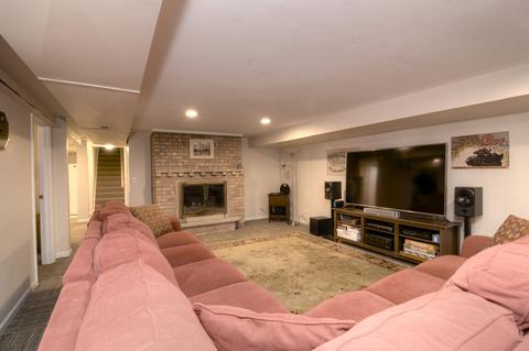403 Evergreen St, Wheaton, IL 60187 photo 23