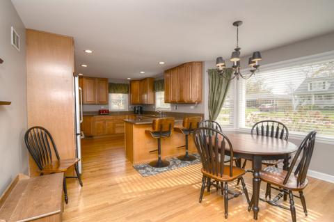 403 Evergreen St, Wheaton, IL 60187 photo 10
