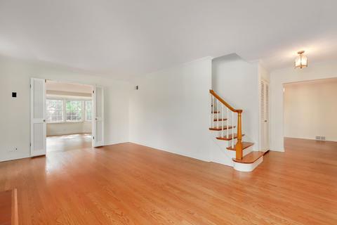 2433 Covert Rd, Glenview, IL 60025 photo 5