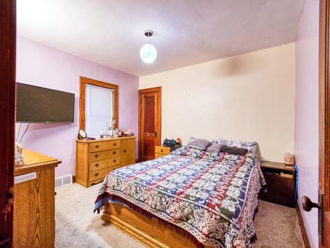 214 Channing Ct, Elgin, IL 60120 photo 9