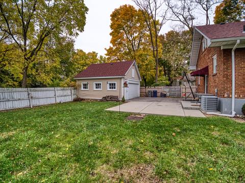 214 Channing Ct, Elgin, IL 60120 photo 21