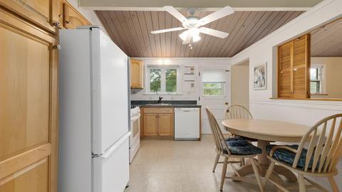 121 Windsor Dr, Des Plaines, IL 60018 photo 9