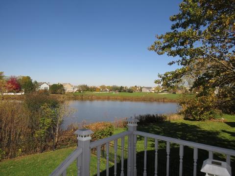 236 Shawnee Cir, Bartlett, IL 60103 photo 19