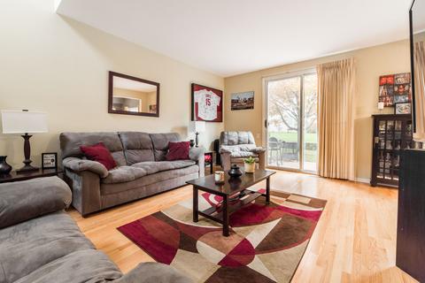1569 Spaulding Rd, Bartlett, IL 60103 photo 4