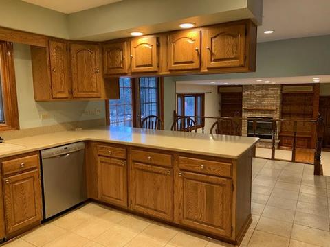 227 Perth Rd, Cary, IL 60013 photo 6