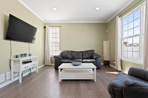 350 Snow Drop Ln, Elgin, IL 60124 photo 5