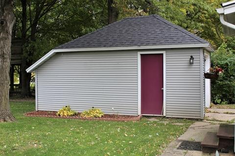602 N Jackson St, Morrison, IL 61270 photo 5