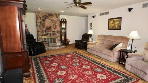 5875 E North Prairie Dr, Morris, IL 60450 photo 4