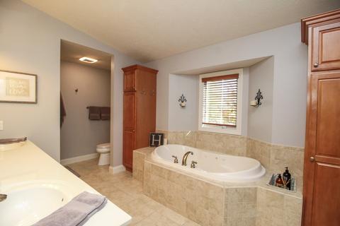 2325 Clifton Ct, Normal, IL 61761 photo 23