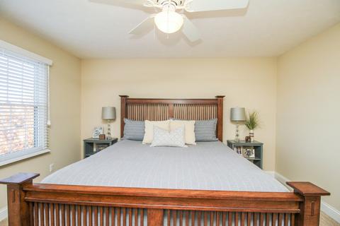 2325 Clifton Ct, Normal, IL 61761 photo 29