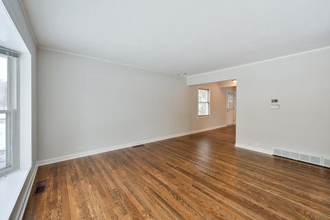 136 S Prospect St, Wheaton, IL 60187 photo 5