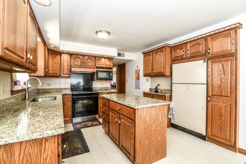 5149 State Rd, Burbank, IL 60459 photo 10