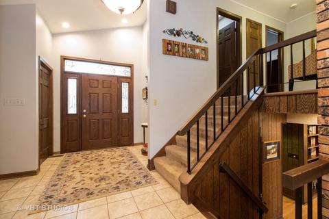131 Graymoor Ln, Olympia Fields, IL 60461 photo 3