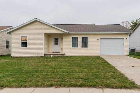 21 Fuller Ct, Bloomington, IL 61705 photo 3