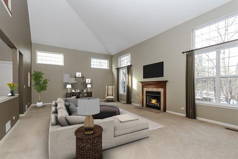888 Forest Glen Ct, Bartlett, IL 60103 photo 11